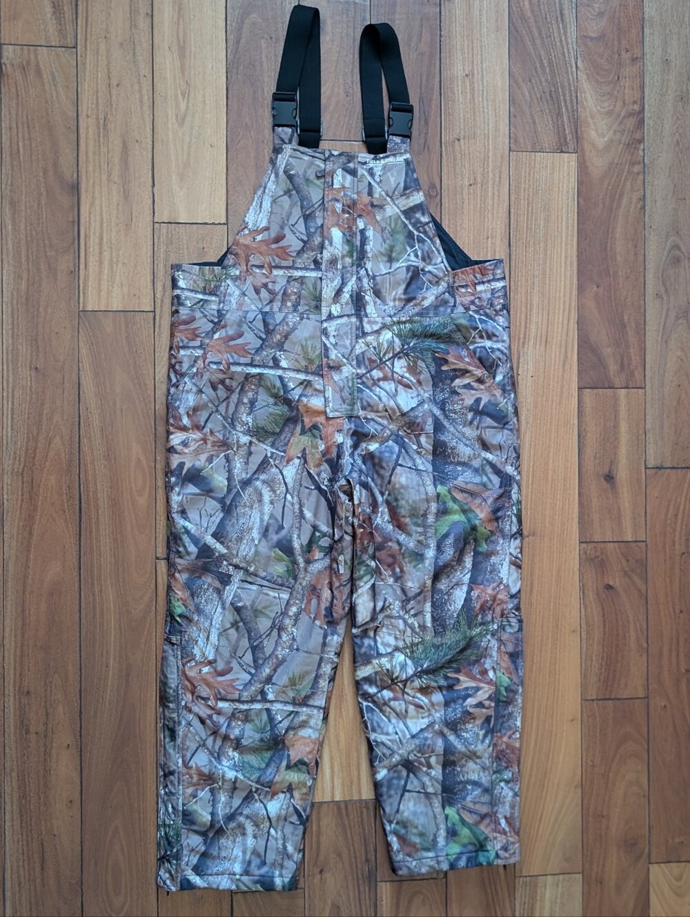 Field & Stream Hydroproof Camo Overalls (XL)